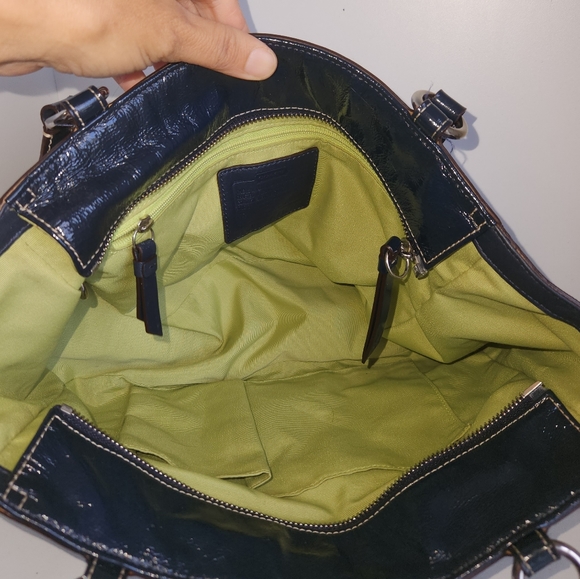 Coach Blue Navy Patent Leather Shoulder Bag - Picture 8 of 8